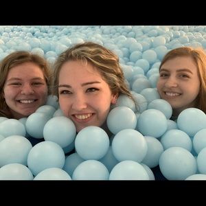 Meet your Posher, Christina